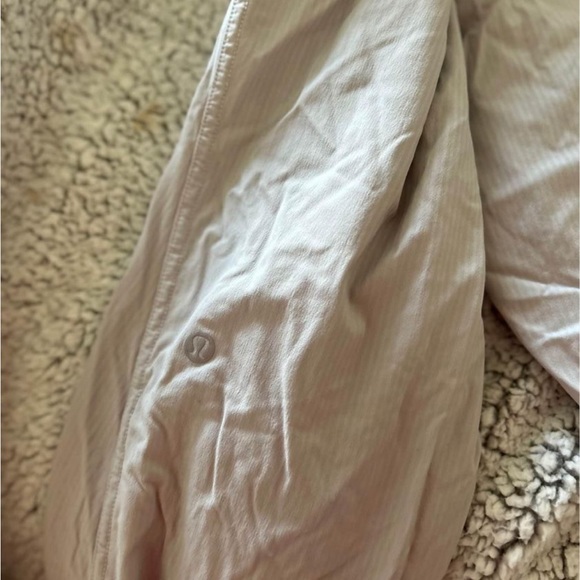 Lululemon dance studio jogger - grey size 10 - Picture 3 of 3